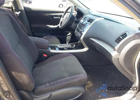 2013 Nissan Altima 2.5 S z USA, uszkodzony, nr VIN 1N4AL3APXDN586407